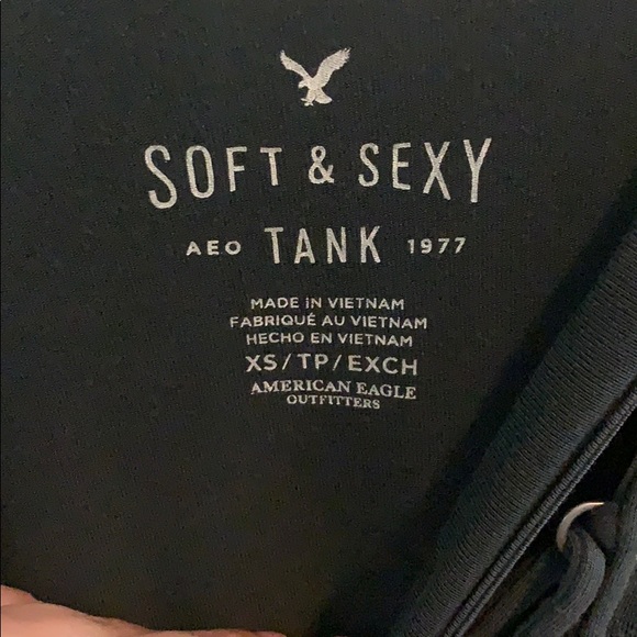 tank top - Picture 2 of 5